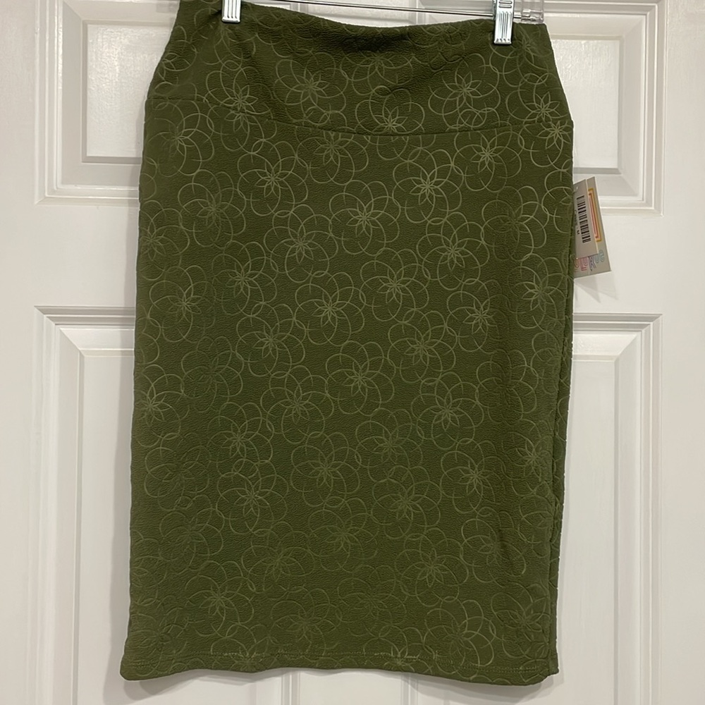NWT LuLaRoe Cassie pencil skirt